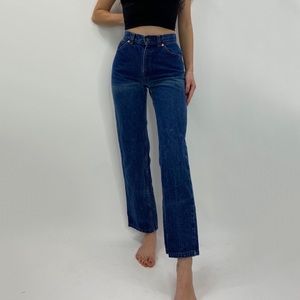 Vintage 70s high waisted white patch Levi’s jeans